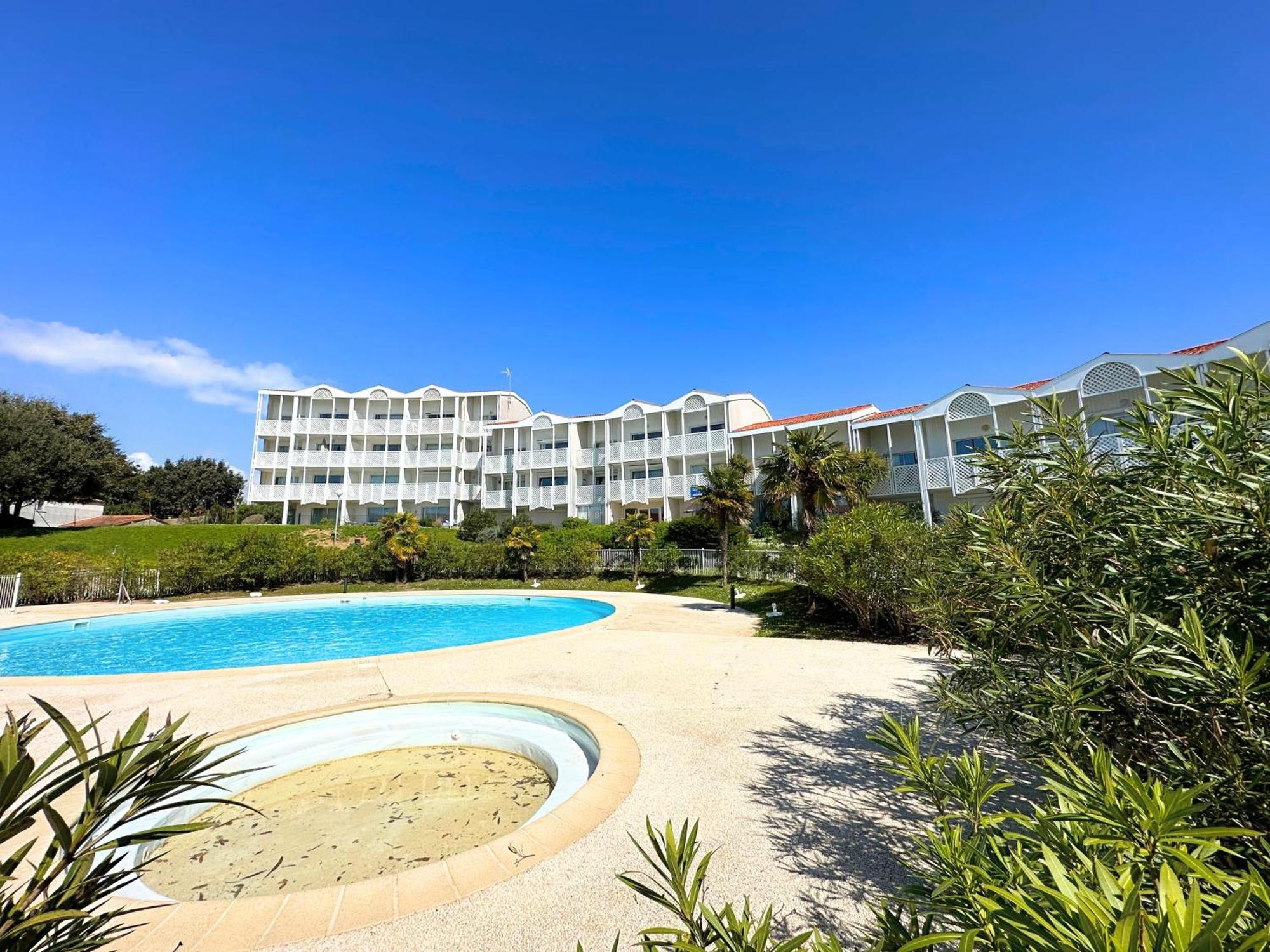 Vue Mer Et Piscine, Avec Balcon - 1 Min De La Plage Фура Екстер'єр фото
